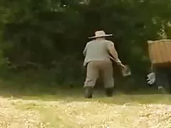 Pappa speel met die meisie